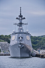 横須賀港に停泊している船