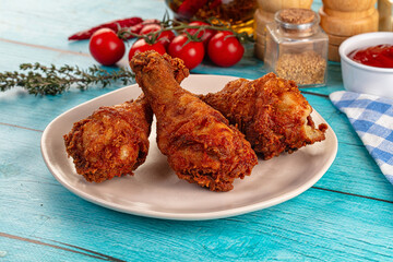Crispy fried chicken drumsticks leg