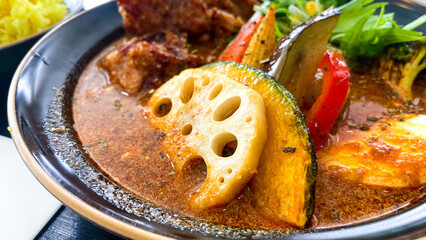 彩り野菜のスープカレー