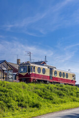 Obraz premium Vintage motor railcar waiting at Obratan station in Czechia
