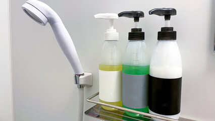 コンテナホテルの浴室