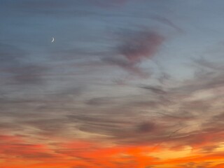 Cielos de atardecer en Octubre 2025