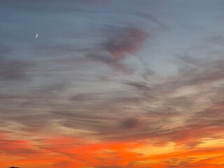 Cielos de atardecer en Octubre 2025