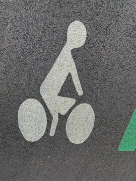 Piste cyclable, anamorphose de v&eacute;lo 