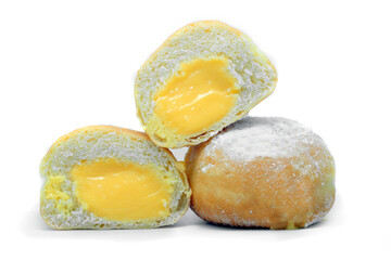 bombolone dolce con crema 