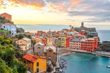 Fotobehang Liguria Vernazza, La Spezia, Liguria, Italy in the Cinque Terre Region 946  © Kovacs