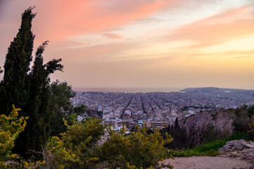 Ateny, widok na miasto wieczorem 