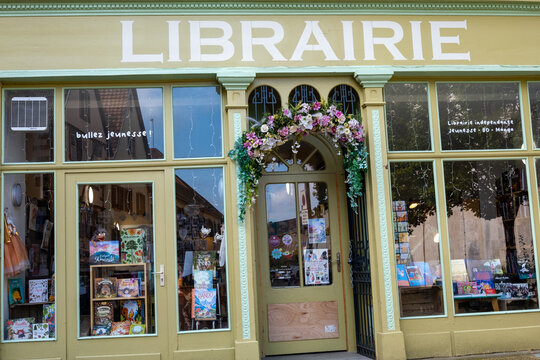 Devanture de librairie jeunesse