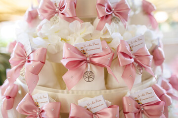 flower, gift, celebration, communion, party favor, sugared-almond, party, sweet, bow, almond, wedding, comfit, confection, sugar, background, ribbon, baptism, religion, colours, event, decoration, chi