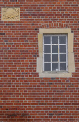 D&uuml;sterm&uuml;hle-Fenster und Wappen