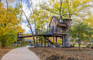 Sunny view of the cute Tree House in Dogwood Canyon Nature Park
