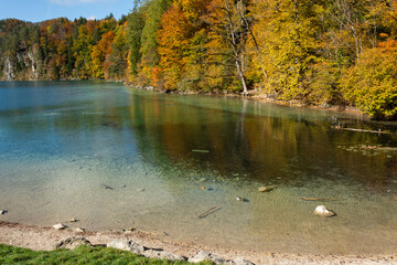 Castelos e Lagos de F&uuml;ssen &ndash; A Magia da Baviera no Outono