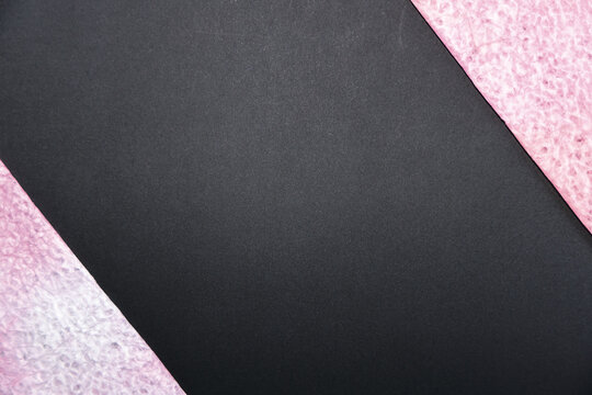 黒とピンクの背景