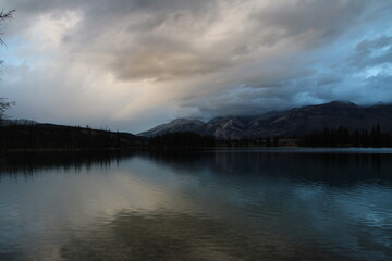 Fototapeta premium sunset over the lake