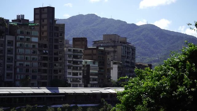 Taipei Bitan Scenic Area City Skyline