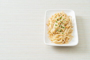 stir-fried golden needle mushroom with butter