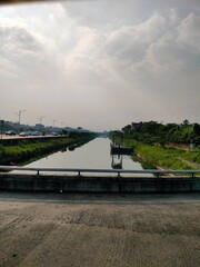 bridge over the river thames