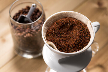 コーヒーを淹れる