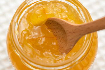 瓶詰めのマーマレード