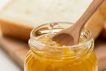 瓶詰めのマーマレード