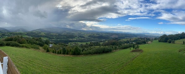 Górski widoczek, wieża ślimak, Małopolska  © Maciej G. Szling