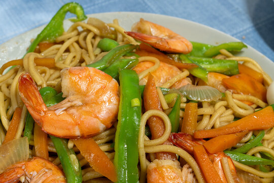 Classic Filipino Pancit Canton with shrimp