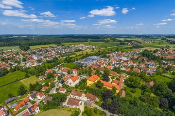 Sonniger Sommertag in Jetzendorf an der Ilm im oberbayerischen Kreis Pfaffenhofen