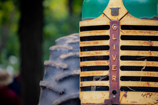 Rustic Oliver Tractor Grill at Vintage Farm Show