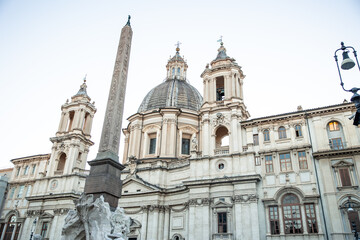 Obraz premium Sant'Agnese in Agone church and obelisk in Piazza Navona