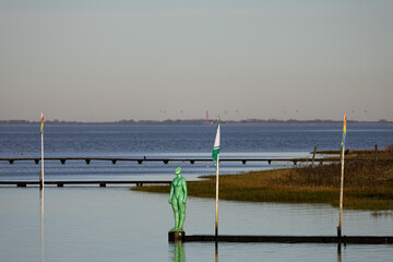Ein sonniger Herbsttag im Nordseeheilbad Dangast mit Seehund