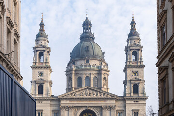 Fototapeta premium The towers of St. Stephen's Basilica in Budapest in winter sunshine