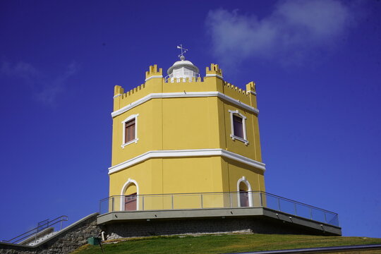 Mucuripe Lighthouse, Built between 1840 and 1846 by slaves using masonry, wood, and iron. It was deactivated in 1957. It served as a reference point for ships arriving at the port. Reformect Oct 2025 