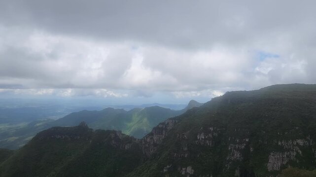 Drone Views of Serra do Rio do Rastro &ndash; Brazil&rsquo;s Most Winding Mountain Road