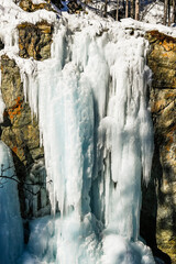 Pontresina, Berninabach, Ova da Bernina, Val Bernina, Wintersport, Eisklettern, Eis, Eiswand, Engadin, Graubünden, Alpen, Winter, Winterlandschaft, Gefahr, Schweiz