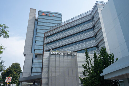 Singapore - July 25, 2025: The Yong Loo Lin School of Medicine at the National University of Singapore (NUS), Singapore's first and largest medical school.