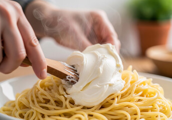 Discover a creamy pasta dish with this simple food hack. A quick recipe for spaghetti with soft cheese for a delicious homemade meal