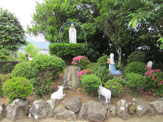 長崎県平戸市生月島、カトリック山田教会内にある
ファティマの聖母