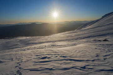 厳冬期の乗鞍岳の日の出