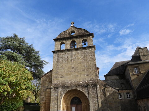 Clocher de l'&eacute;glise de Lissac sur Couze(Corr&egrave;ze)