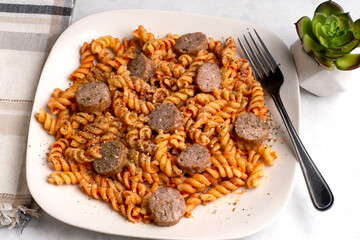 rotini  with sweet italian  sausages=