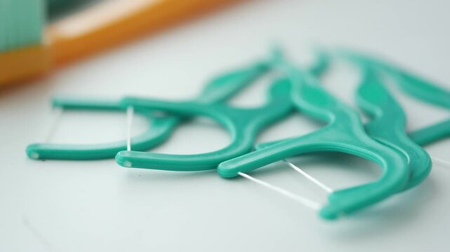 Dental hygiene tools for effective flossing practice