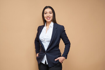  business woman, isolated on pastel background with copyspace at right side