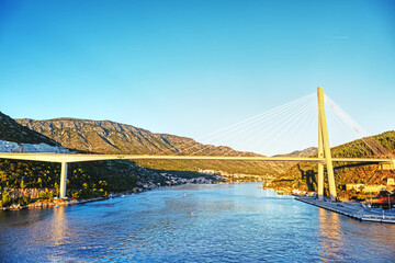 Obraz premium The cable-stayed bridge carrying the D8 state road at the western approach to Dubrovnik, Croatia across the Rijeka Dubrovačka