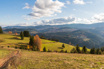 Obraz premium Landscape in the hills during autumn