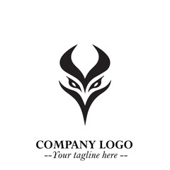 Obraz premium Head of Vampire Logo Symbol in Black on the White Background with Gothic Horror Vector Design