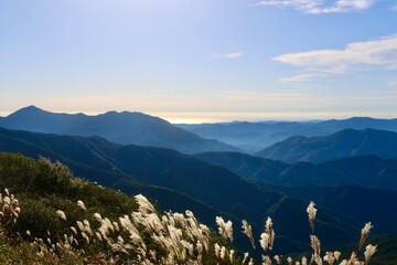 天狗高原・姫鶴平・山々と海（愛媛県・久万高原町）