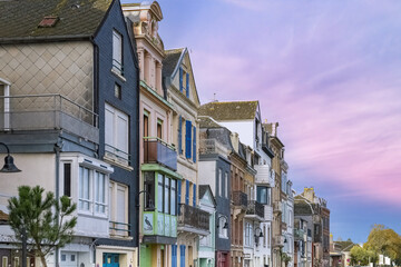 Saint-Valery-sur-Somme, typical houses