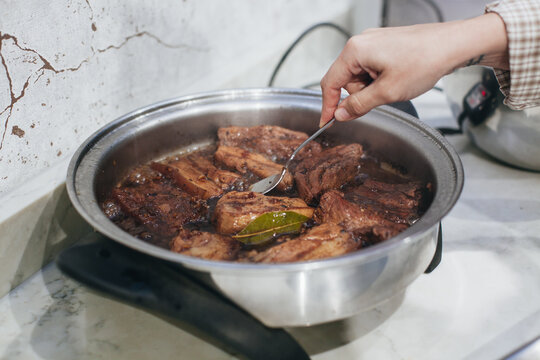 the process of cooking pork ribs
