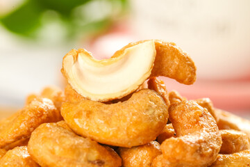 Vietnamese Salt-Baked Cashew Nuts - Crispy Golden Roasted Kernels for New Year Celebration