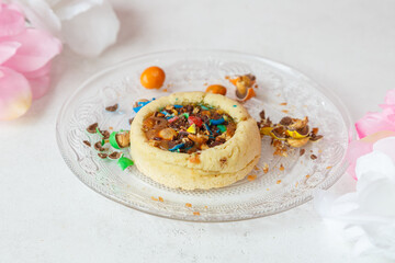 Cookie aux M&M’s et caramel fait maison, pâtisserie gourmande, dessert sucré et coloré
